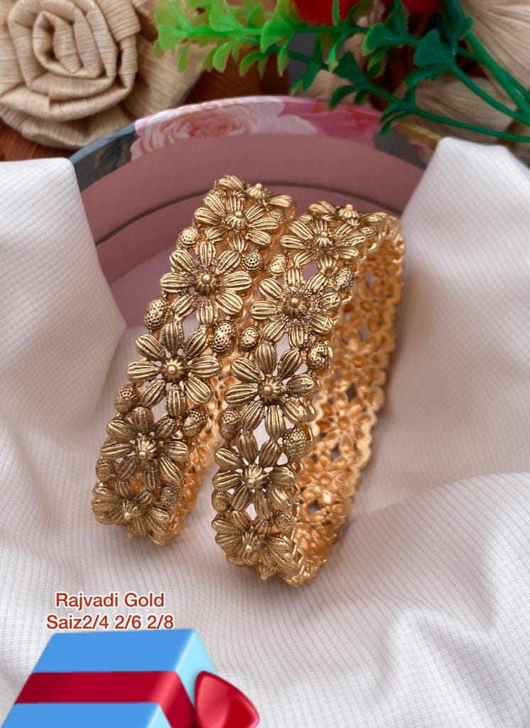 Fancy Design Matte Fancy Bangles Set Wholesalers In Delhi